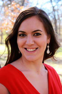 Chelsea DeLorenz, voice teacher, smiling headshot
